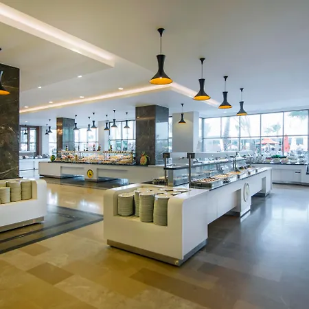 Hotel Port Nature Luxury 5*
